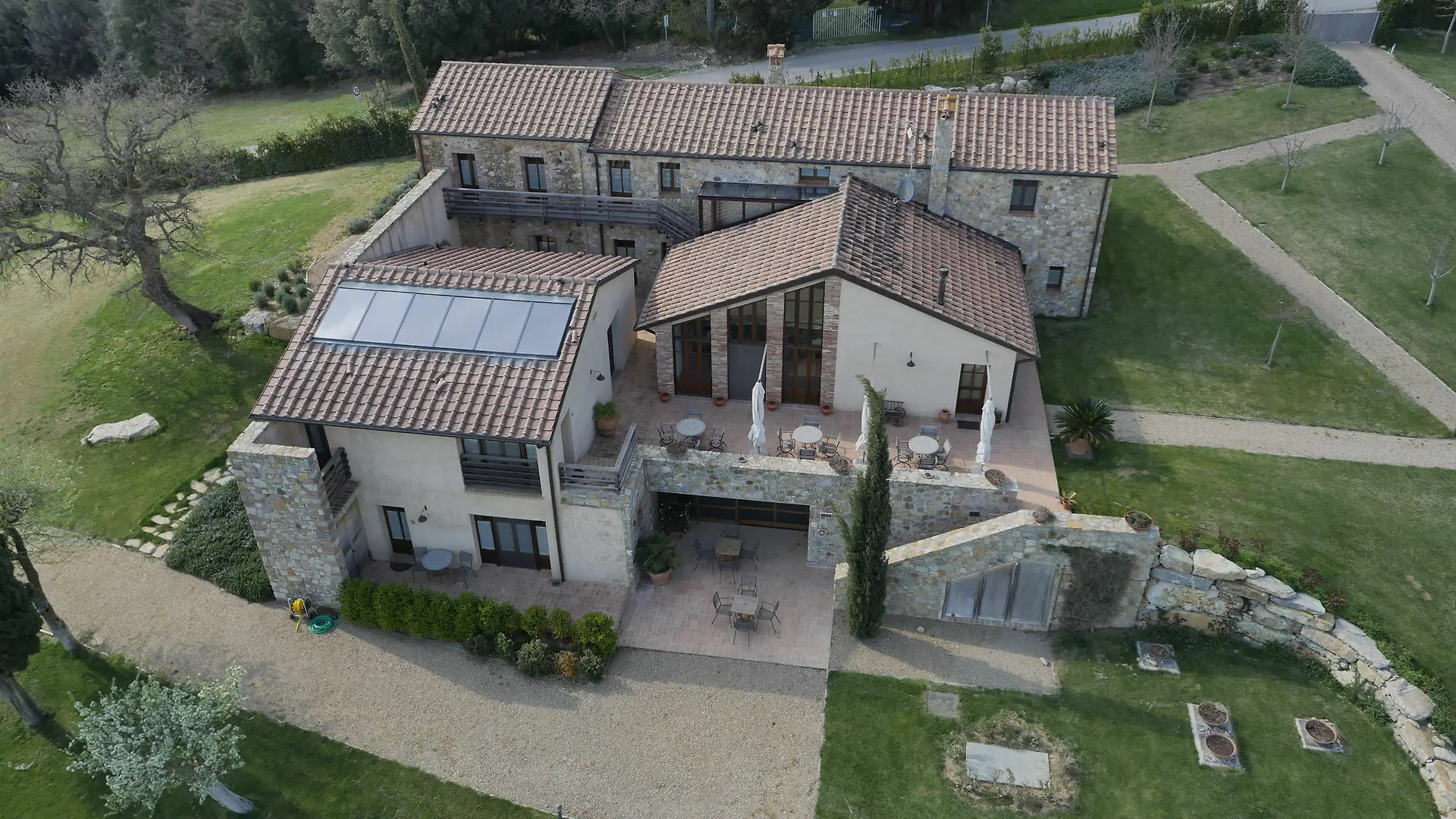 Podere Carceroni Poggi del Sasso Country house